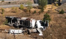 Çorum'da devrilen tankerin sürücüsü öldü