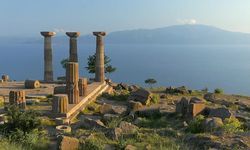 Geçmişten Günümüze Assos’un Büyüleyici Tarihi ve Doğal Güzellikleri