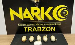 Trabzon'da midesinde uyuşturucuyla yakalanan şüpheli tutuklandı