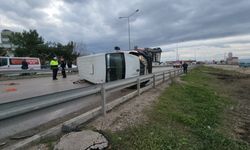 Amasya'daki kazada minibüs sürücüsü hayatını kaybetti