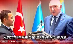 Kazakistan’dan Fahri Konsolos Mahmut Akyol’a Plaket