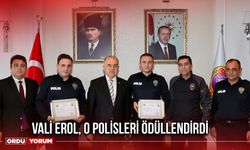 Vali Erol, O Polisleri Ödüllendirdi