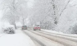 Meteoroloji'den 12 İle Sarı Kodlu Kar Uyarısı! 15 cm Kar Örtüsü ve Buzlanma Bekleniyor