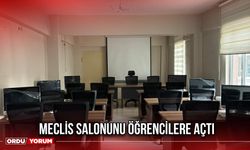 Meclis Salonunu Öğrencilere Açtı