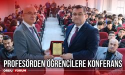 Profesörden Öğrencilere Konferans