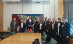 Naci Şanlıtürk, Londra’da
