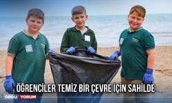 Öğrenciler Temiz Bir Çevre İçin Sahilde