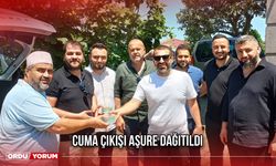 Cuma Çıkışı Aşure Dağıtıldı