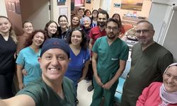 Dekan, Mesai Arkadaşlarını Paylaştı