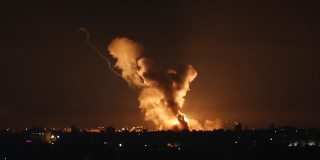 İsrail Ordusu Gazze'ye Saldırı Başlattı