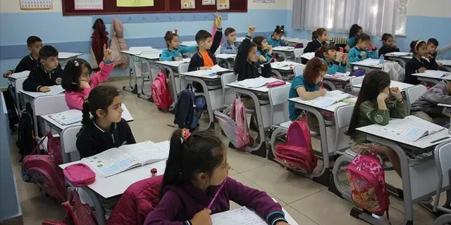 Seçimin ertesi günü eğitim ve öğretime 1 gün ara