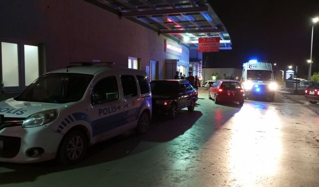 Asker uğurlamasında çıkan kavgada bekçi bıçakla yaralandı