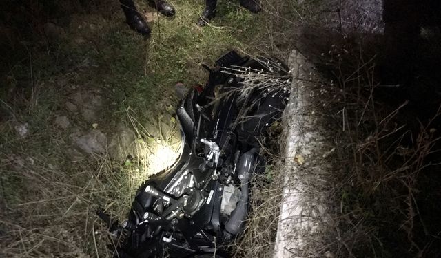 Amasya'da  kayıp gencin motosikletiyle menfeze düşerek öldüğü belirlendi