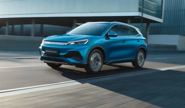 Çinli SUV BYD Atto 3 Türkiye'ye gelmeden ilk zammı gördü!