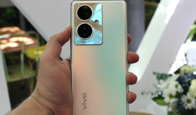 Vivo V29 Lite 5G akıllı telefonu için yeni indirim kampanyası
