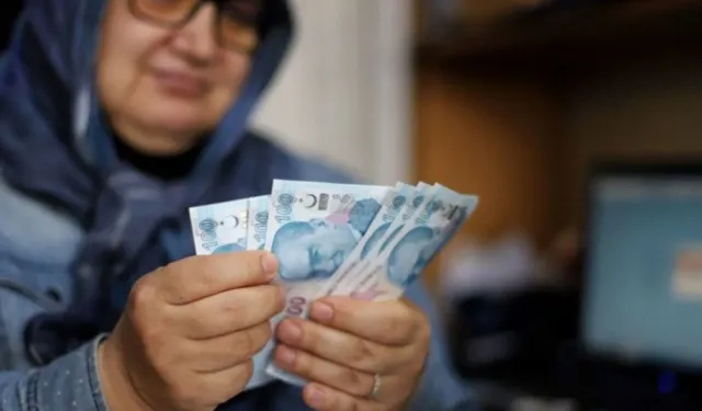 Evet, bu miktar emeklilerin bayramda rahat etmesine yardımcı olur.