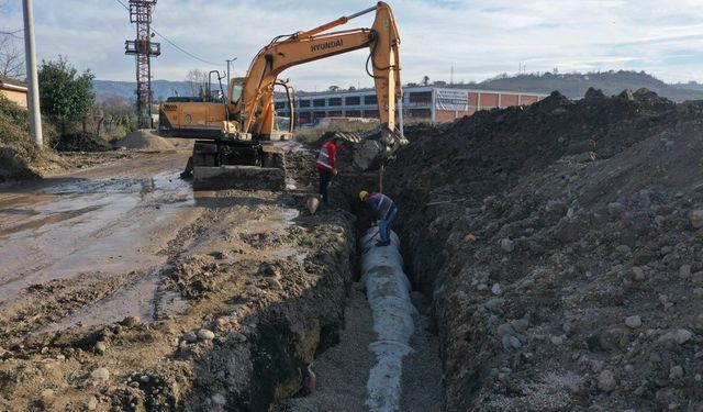 Fatsa Organize Sanayi Bölgesi yağmur suyu hattı yapılıyor