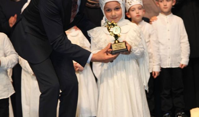 Minik Yüreklerden Büyük Heyecan