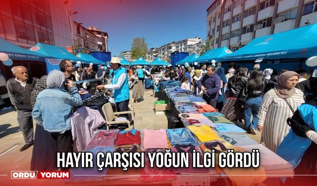 Hayır Çarşısı Yoğun İlgi Gördü
