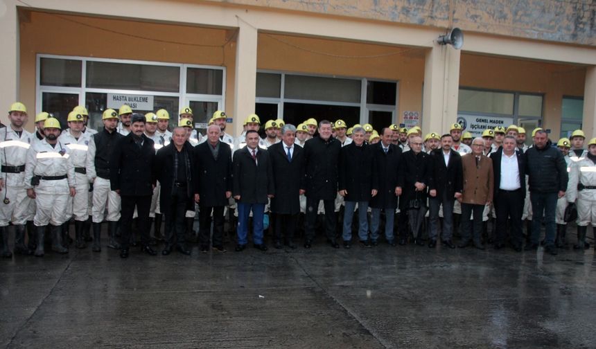 Zonguldak'ta 1983'teki grizu faciasında hayatını kaybeden 103 işçi anıldı