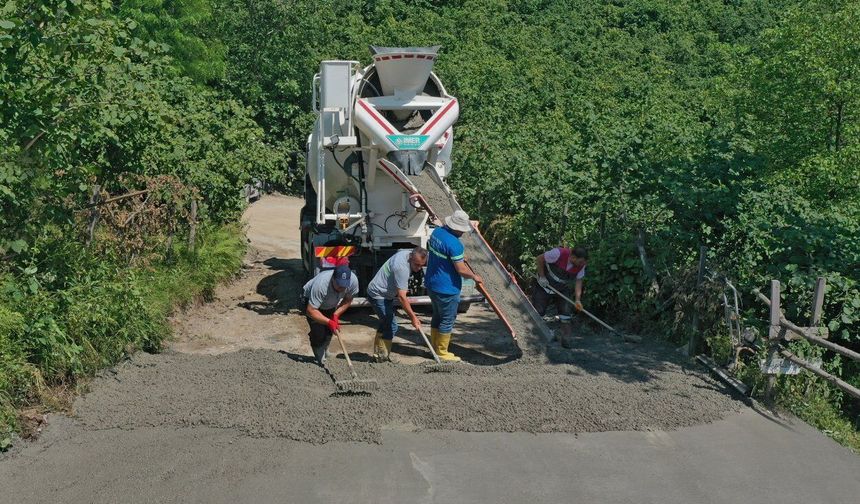 Fatsa’da Bir Mahalle Yolu Daha Beton Oldu