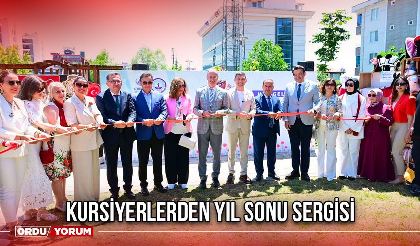Kursiyerlerinden Yıl Sonu Sergisi