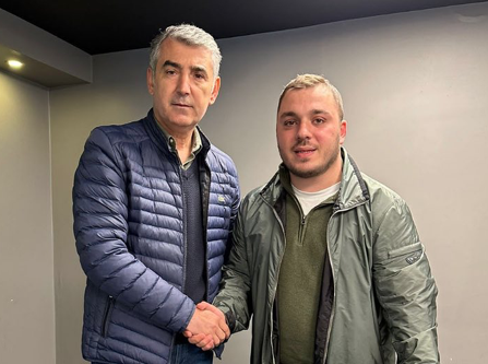 Turgut Kır