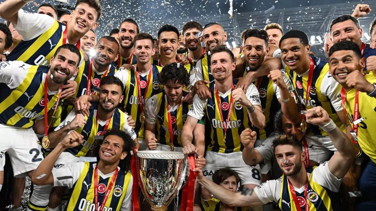 Fenerbahçe Neden İhtar Cezası Yedi?