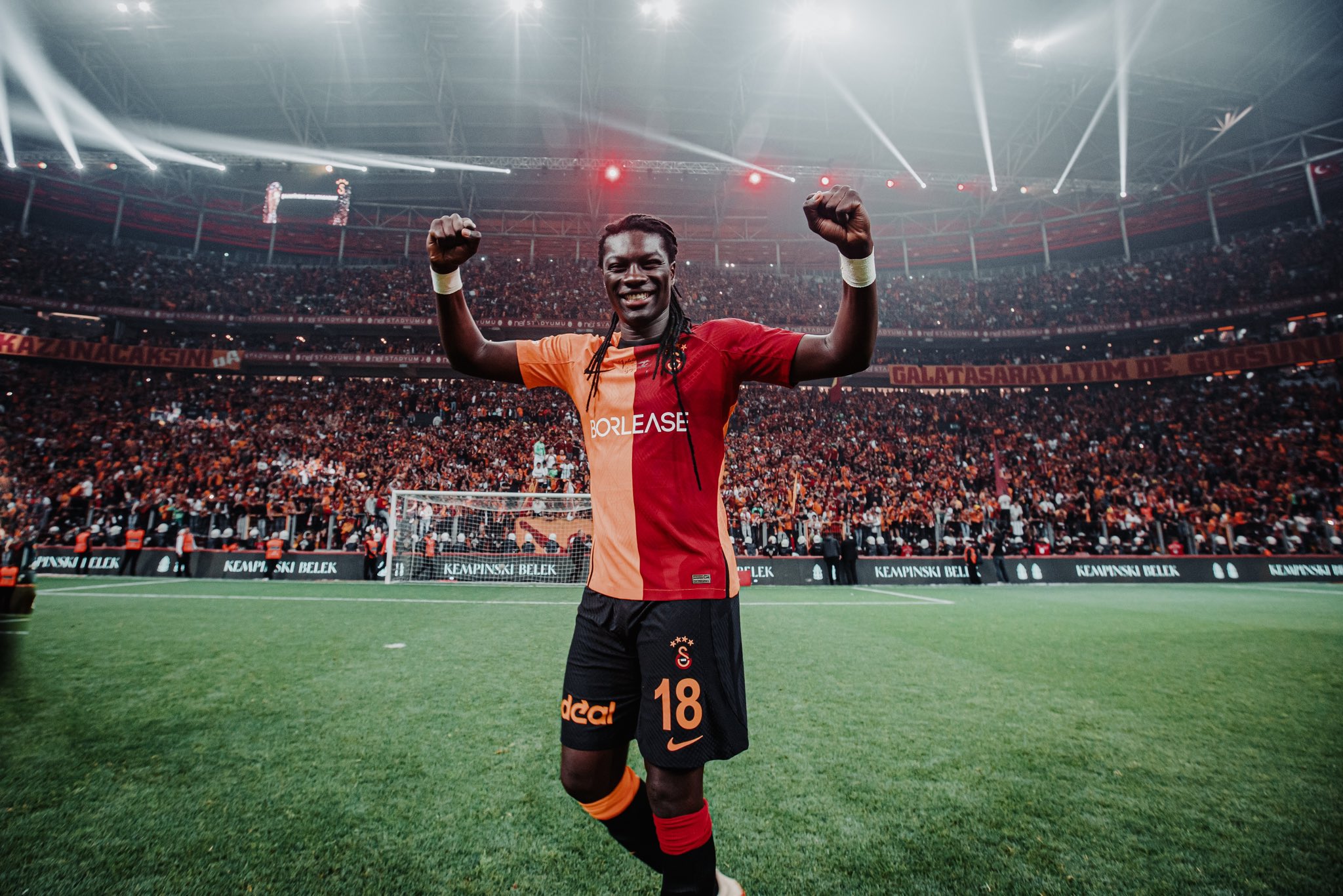 gomis galatasaray