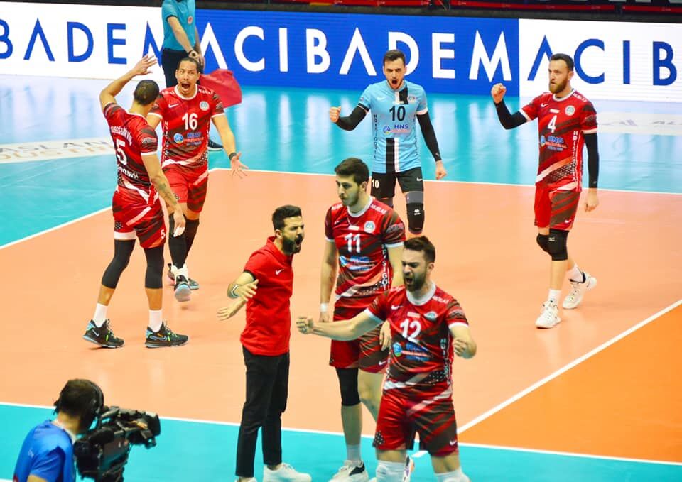 Akkuş Aydın