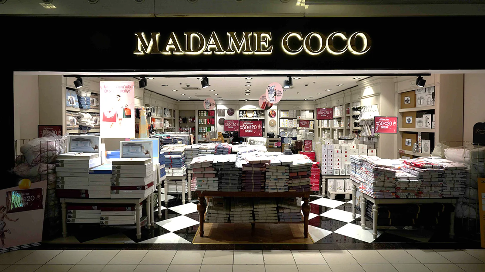 MADAME COCO