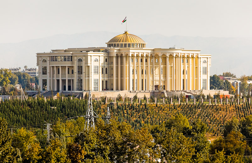 Tacikistan Saray