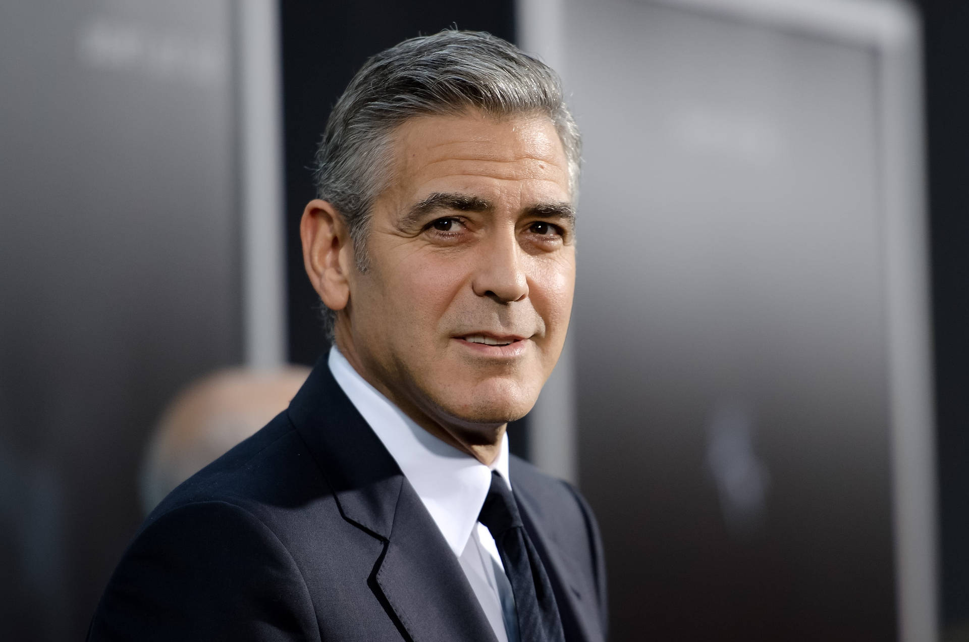 George Clooney Gravity Premiere 03Qlvslzhi28L2O2