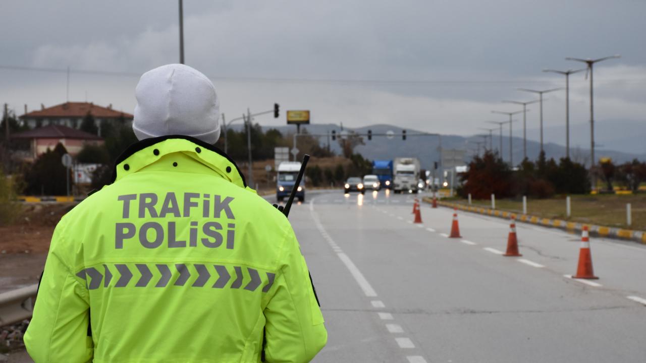 Trafik Cezasi 1487745